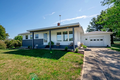 14055 Glenmore Rd, 3 Bedrooms Bedrooms, 5 Rooms Rooms,1 BathroomBathrooms,Residential,For Sale,Glenmore Rd,114747