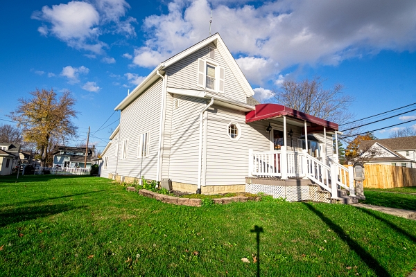 319 Boyd Ave, 3 Bedrooms Bedrooms, 8 Rooms Rooms,2 BathroomsBathrooms,Residential,For Sale,Boyd Ave,114768