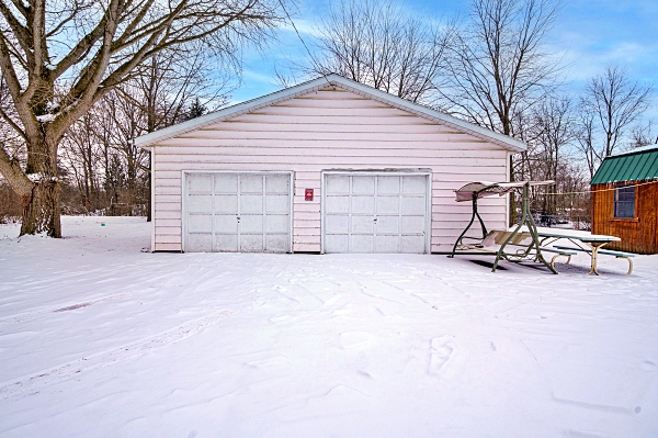 616 Center St, 3 Bedrooms Bedrooms, 7 Rooms Rooms,2 BathroomsBathrooms,Residential,For Sale,Center St,114788