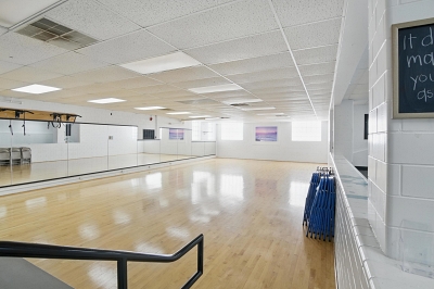 408 E Main St, ,Commercial-Industrial,For Sale,E Main St,114806