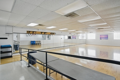 408 E Main St, ,Commercial-Industrial,For Sale,E Main St,114806