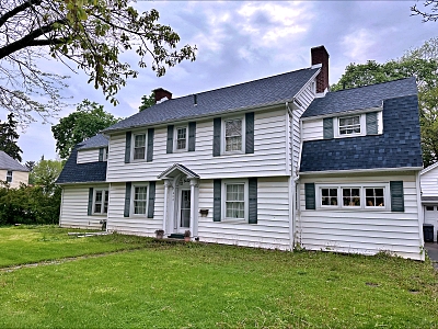 402 S Woodlawn Ave, 5 Bedrooms Bedrooms, ,3 BathroomsBathrooms,Residential,For Sale,S Woodlawn Ave,114808