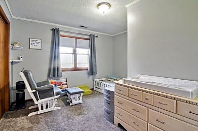 4 Bedrooms Bedrooms, 11 Rooms Rooms,2 BathroomsBathrooms,Residential,For Sale,114809