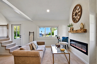 4 Bedrooms Bedrooms, 6 Rooms Rooms,3 BathroomsBathrooms,Residential,For Sale,114810