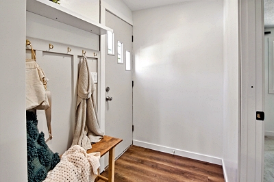4 Bedrooms Bedrooms, 6 Rooms Rooms,3 BathroomsBathrooms,Residential,For Sale,114810