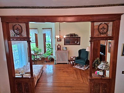 4 Bedrooms Bedrooms, 11 Rooms Rooms,2 BathroomsBathrooms,Residential,For Sale,114811