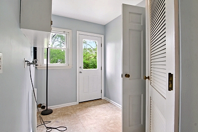 918 Park St, 3 Bedrooms Bedrooms, 6 Rooms Rooms,1 BathroomBathrooms,Residential,For Sale,Park St,114812