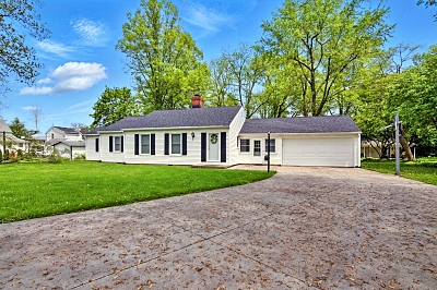 918 Park St, 3 Bedrooms Bedrooms, 6 Rooms Rooms,1 BathroomBathrooms,Residential,For Sale,Park St,114812