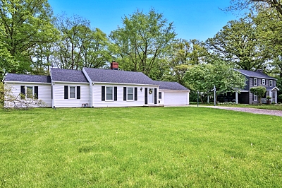 918 Park St, 3 Bedrooms Bedrooms, 6 Rooms Rooms,1 BathroomBathrooms,Residential,For Sale,Park St,114812
