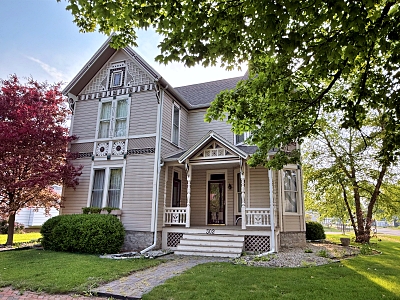 302 N. Market St, 3 Bedrooms Bedrooms, 8 Rooms Rooms,2 BathroomsBathrooms,Residential,For Sale,N. Market St,114820