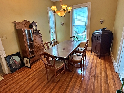 302 N. Market St, 3 Bedrooms Bedrooms, 8 Rooms Rooms,2 BathroomsBathrooms,Residential,For Sale,N. Market St,114820