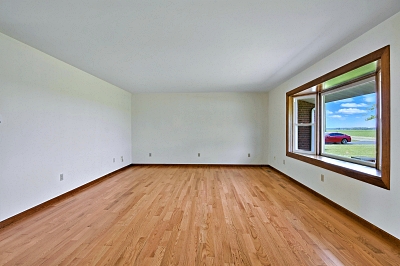 12279 Stirn Rd, 3 Bedrooms Bedrooms, 6 Rooms Rooms,2 BathroomsBathrooms,Residential,For Sale,Stirn Rd,114821