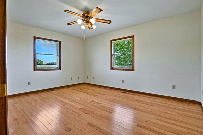 12279 Stirn Rd, 3 Bedrooms Bedrooms, 6 Rooms Rooms,2 BathroomsBathrooms,Residential,For Sale,Stirn Rd,114821