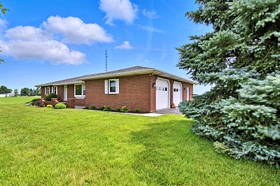 12279 Stirn Rd, 3 Bedrooms Bedrooms, 6 Rooms Rooms,2 BathroomsBathrooms,Residential,For Sale,Stirn Rd,114821