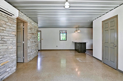 7866 Kreischer Rd., 1 Bedroom Bedrooms, 3 Rooms Rooms,1 BathroomBathrooms,Residential,For Sale,Kreischer Rd.,114822