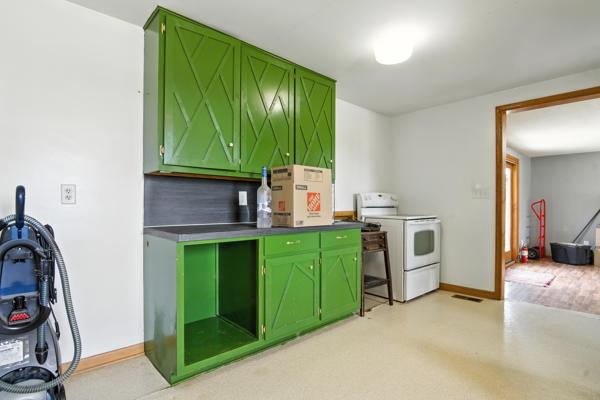 3953 Convoy Heller Rd, 5 Bedrooms Bedrooms, 11 Rooms Rooms,3 BathroomsBathrooms,Residential,For Sale,Convoy Heller Rd,114823