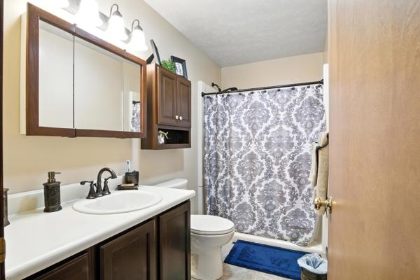 19318 Middle Point Rd., 3 Bedrooms Bedrooms, 9 Rooms Rooms,2 BathroomsBathrooms,Residential,For Sale,Middle Point Rd.,114827