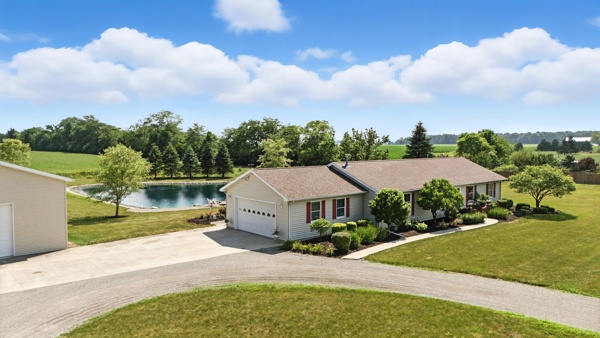 19318 Middle Point Rd., 3 Bedrooms Bedrooms, 9 Rooms Rooms,2 BathroomsBathrooms,Residential,For Sale,Middle Point Rd.,114827