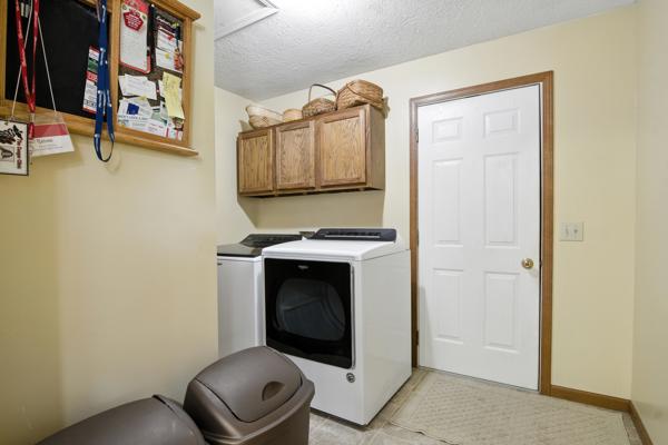 19318 Middle Point Rd., 3 Bedrooms Bedrooms, 9 Rooms Rooms,2 BathroomsBathrooms,Residential,For Sale,Middle Point Rd.,114827
