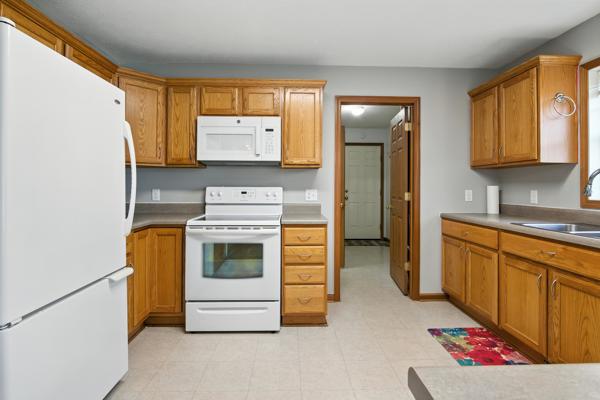 18916 Williams St, 3 Bedrooms Bedrooms, 5 Rooms Rooms,2 BathroomsBathrooms,Residential,For Sale,Williams St,114828