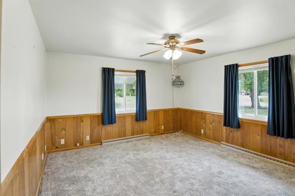 407 Walcot St, 2 Bedrooms Bedrooms, 5 Rooms Rooms,1 BathroomBathrooms,Residential,For Sale,Walcot St,114829