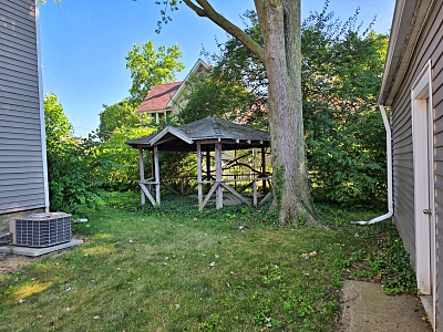 222 S Lynn St, 3 Bedrooms Bedrooms, 6 Rooms Rooms,2 BathroomsBathrooms,Residential,For Sale,S Lynn St,114830