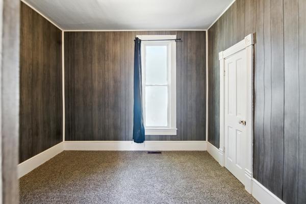 304 Anderson St, 3 Bedrooms Bedrooms, 9 Rooms Rooms,1 BathroomBathrooms,Residential,For Sale,Anderson St,114831