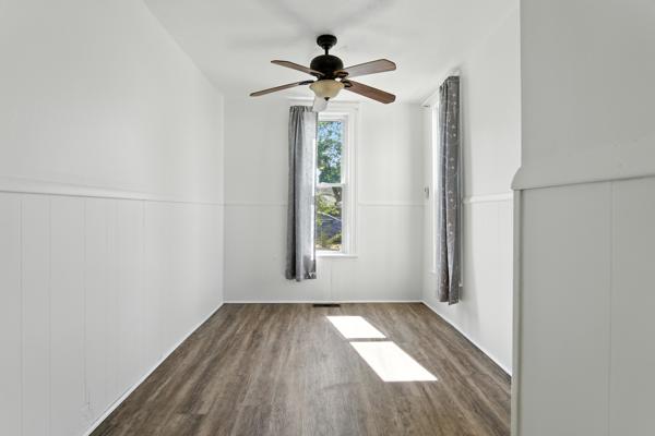 304 Anderson St, 3 Bedrooms Bedrooms, 9 Rooms Rooms,1 BathroomBathrooms,Residential,For Sale,Anderson St,114831