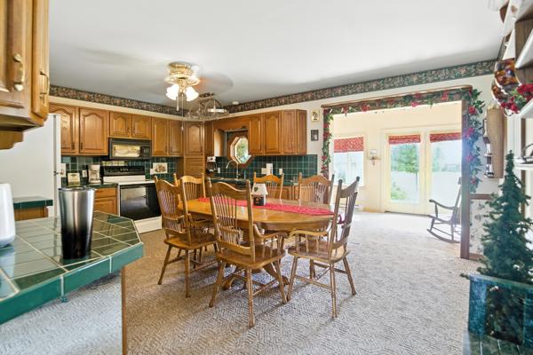 12104 Clayworth, 2 Bedrooms Bedrooms, 6 Rooms Rooms,2 BathroomsBathrooms,Residential,For Sale,Clayworth ,114833