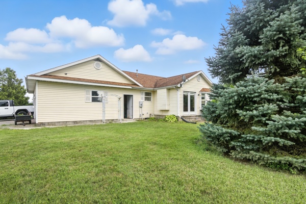 12104 Clayworth, 2 Bedrooms Bedrooms, 6 Rooms Rooms,2 BathroomsBathrooms,Residential,For Sale,Clayworth ,114833