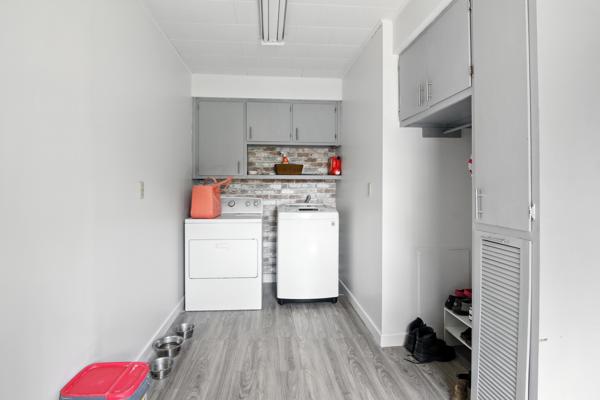 668 N. Washington St, 3 Bedrooms Bedrooms, 8 Rooms Rooms,1 BathroomBathrooms,Residential,For Sale,N. Washington St,114834