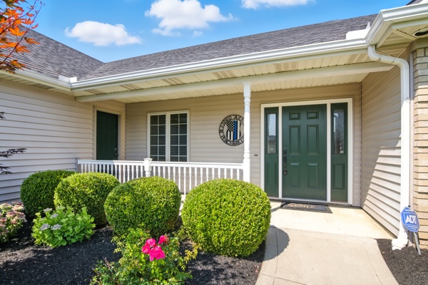 1049 Chippewa Dr., 3 Bedrooms Bedrooms, 6 Rooms Rooms,2 BathroomsBathrooms,Residential,For Sale,Chippewa Dr.,114837