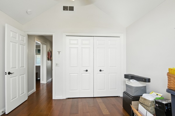 1049 Chippewa Dr., 3 Bedrooms Bedrooms, 6 Rooms Rooms,2 BathroomsBathrooms,Residential,For Sale,Chippewa Dr.,114837