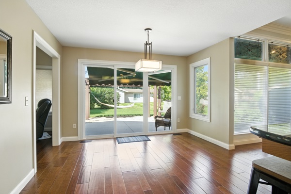 1049 Chippewa Dr., 3 Bedrooms Bedrooms, 6 Rooms Rooms,2 BathroomsBathrooms,Residential,For Sale,Chippewa Dr.,114837