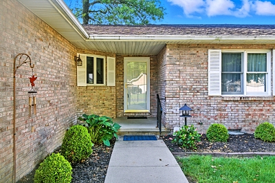 650-14 Golden Oak, 2 Bedrooms Bedrooms, 5 Rooms Rooms,2 BathroomsBathrooms,Residential,For Sale,Golden Oak,114839