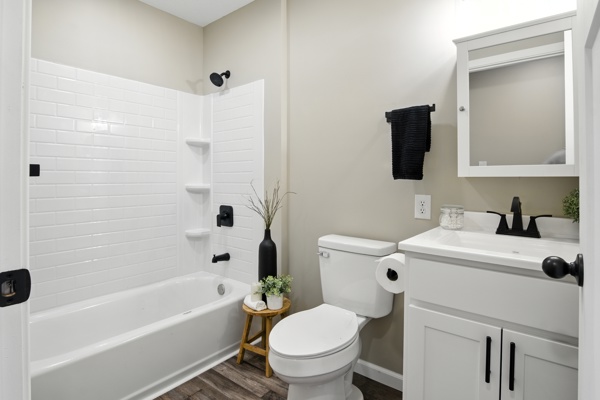 228 W Second St, 3 Bedrooms Bedrooms, 5 Rooms Rooms,2 BathroomsBathrooms,Residential,For Sale,W Second St,114840