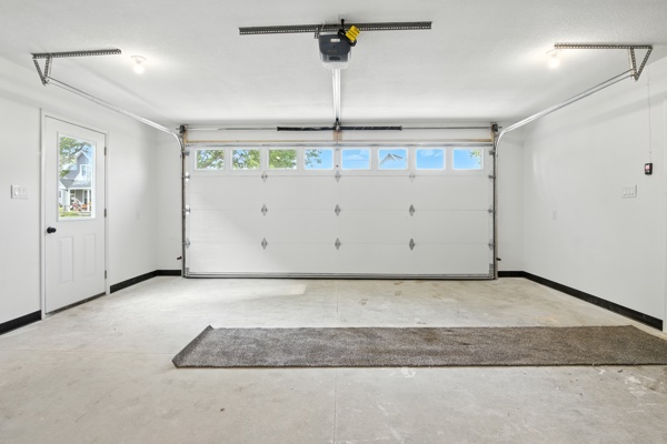228 W Second St, 3 Bedrooms Bedrooms, 5 Rooms Rooms,2 BathroomsBathrooms,Residential,For Sale,W Second St,114840