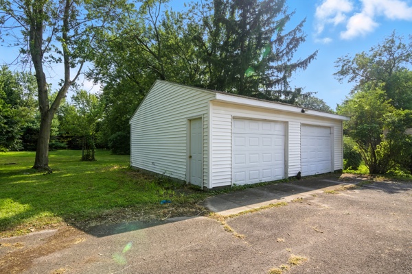 1236 E Ervin Rd, 3 Bedrooms Bedrooms, 8 Rooms Rooms,2 BathroomsBathrooms,Residential,For Sale,E Ervin Rd,114841