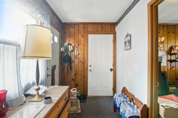 1236 E Ervin Rd, 3 Bedrooms Bedrooms, 8 Rooms Rooms,2 BathroomsBathrooms,Residential,For Sale,E Ervin Rd,114841