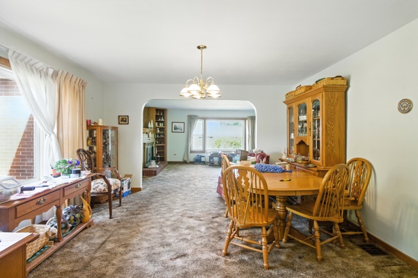 1236 E Ervin Rd, 3 Bedrooms Bedrooms, 8 Rooms Rooms,2 BathroomsBathrooms,Residential,For Sale,E Ervin Rd,114841