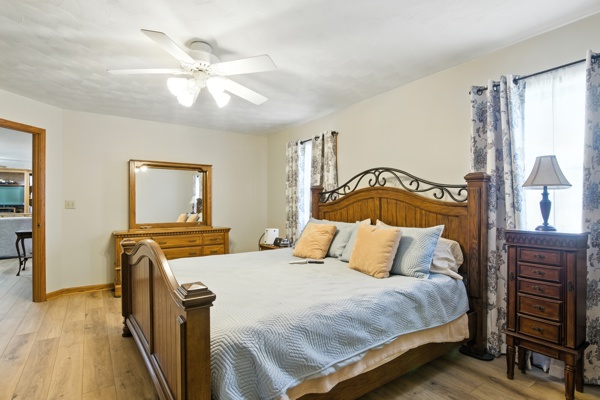 9952 Lincoln Highway, 3 Bedrooms Bedrooms, 9 Rooms Rooms,2 BathroomsBathrooms,Residential,For Sale,Lincoln Highway,114843