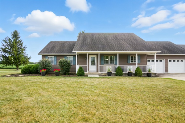 9952 Lincoln Highway, 3 Bedrooms Bedrooms, 9 Rooms Rooms,2 BathroomsBathrooms,Residential,For Sale,Lincoln Highway,114843