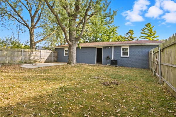 207 E Hoffman St, 3 Bedrooms Bedrooms, 6 Rooms Rooms,1 BathroomBathrooms,Residential,For Sale,E Hoffman St,114846