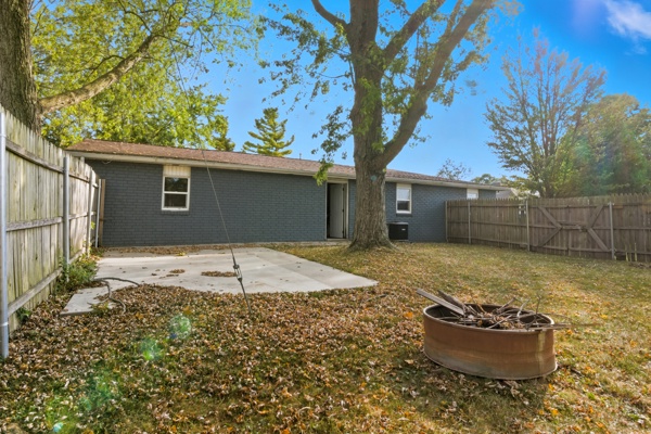 207 E Hoffman St, 3 Bedrooms Bedrooms, 6 Rooms Rooms,1 BathroomBathrooms,Residential,For Sale,E Hoffman St,114846