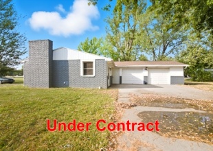 207 E Hoffman St, 3 Bedrooms Bedrooms, 6 Rooms Rooms,1 BathroomBathrooms,Residential,For Sale,E Hoffman St,114846