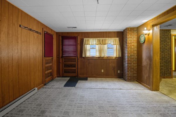 8848 Boroff Rd, 3 Bedrooms Bedrooms, 6 Rooms Rooms,1 BathroomBathrooms,Residential,For Sale,Boroff Rd,114849