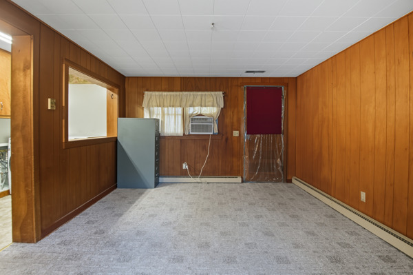 8848 Boroff Rd, 3 Bedrooms Bedrooms, 6 Rooms Rooms,1 BathroomBathrooms,Residential,For Sale,Boroff Rd,114849
