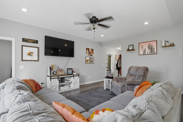 1440 Moby Ct., 3 Bedrooms Bedrooms, 6 Rooms Rooms,2 BathroomsBathrooms,Residential,For Sale,Moby Ct.,114851