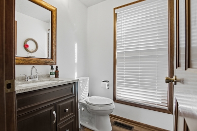 1213 David St, 4 Bedrooms Bedrooms, 12 Rooms Rooms,2 BathroomsBathrooms,Residential,For Sale,David St,114853