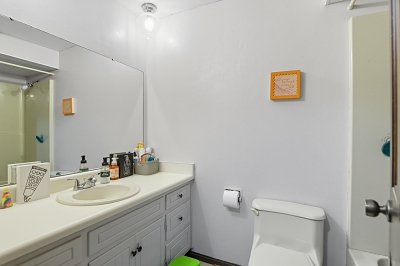 1213 David St, 4 Bedrooms Bedrooms, 12 Rooms Rooms,2 BathroomsBathrooms,Residential,For Sale,David St,114853